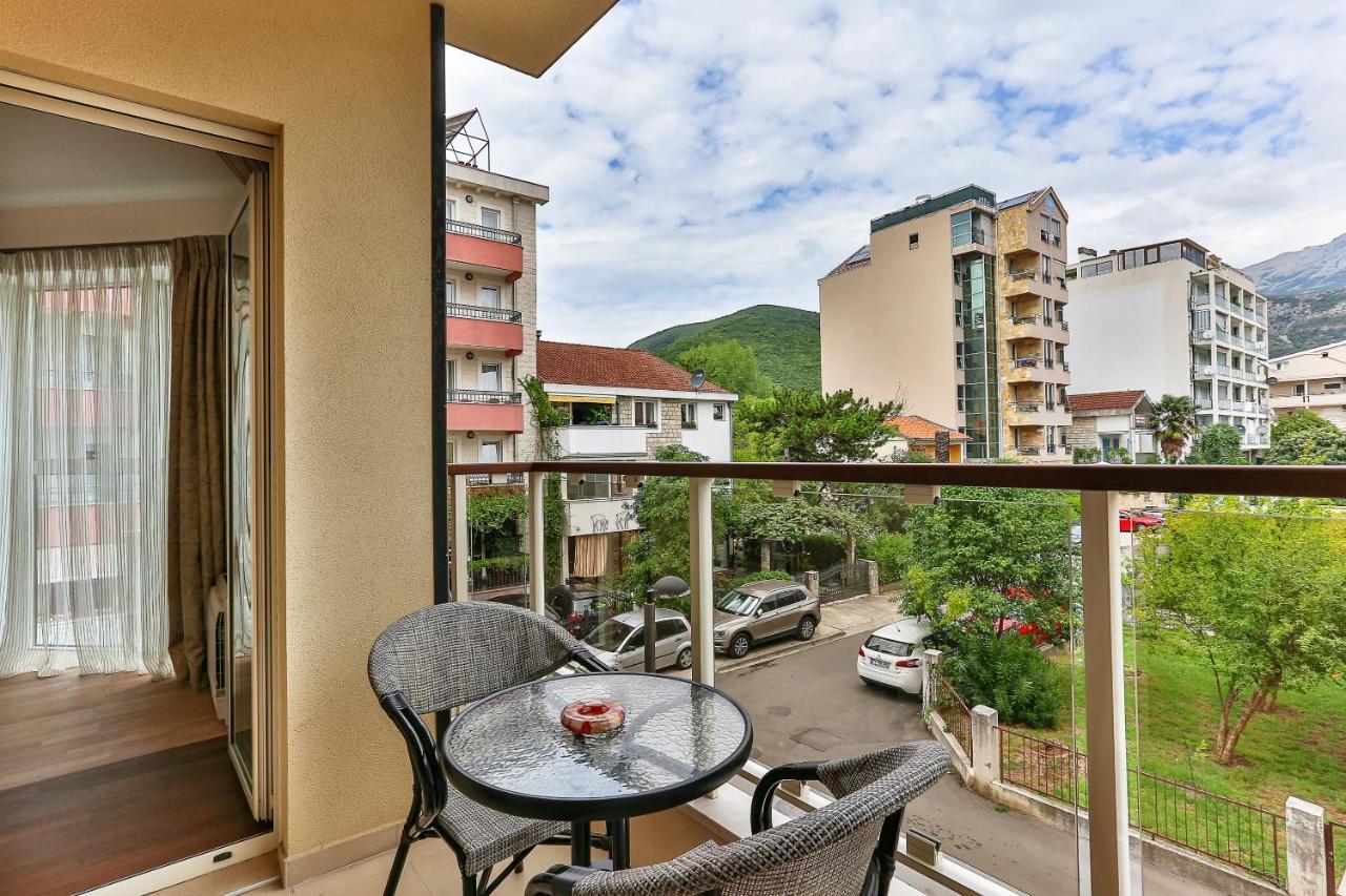 Montesun Boka Apartments บุดวา ภายนอก รูปภาพ