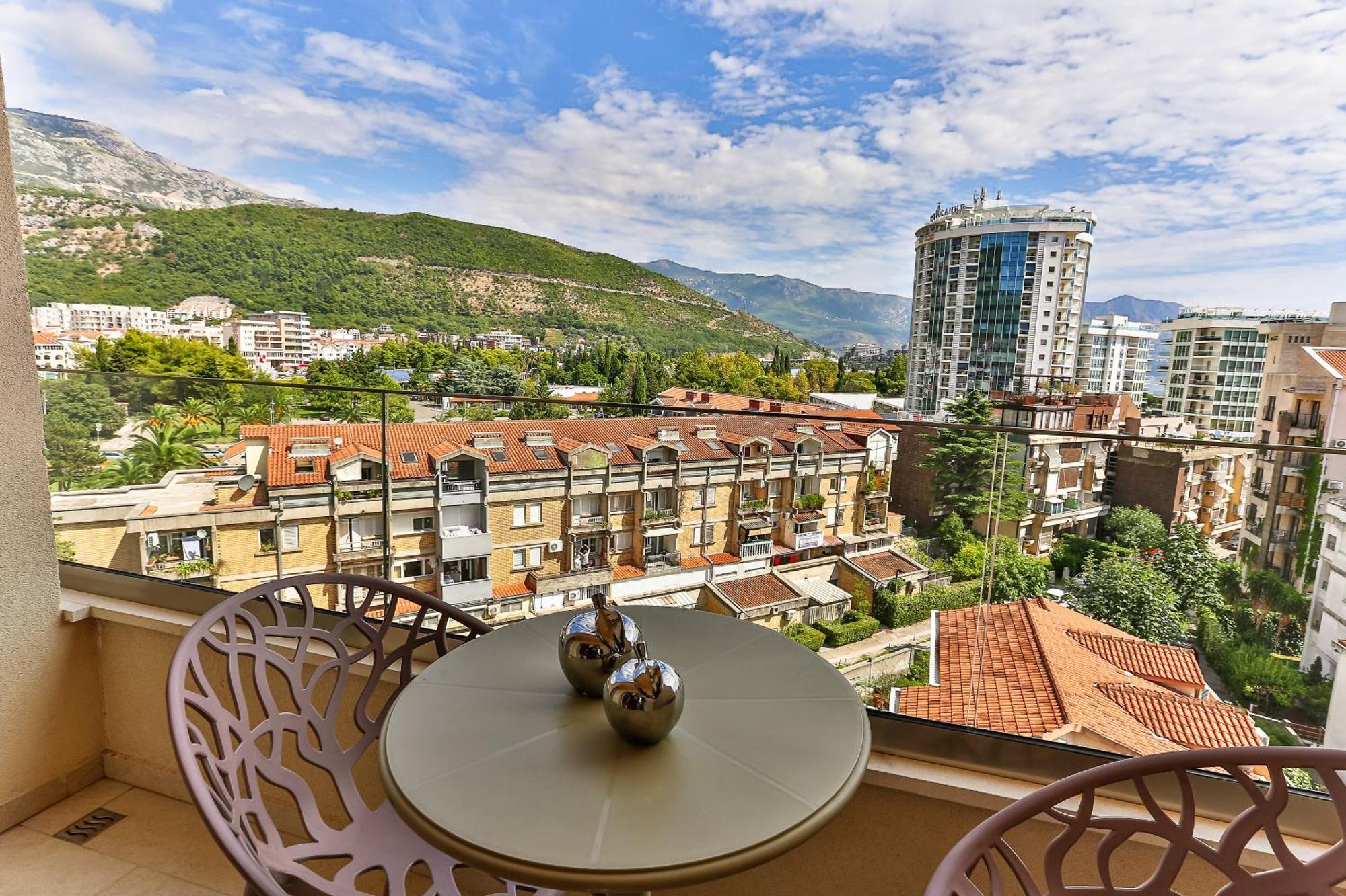 Montesun Boka Apartments บุดวา ภายนอก รูปภาพ