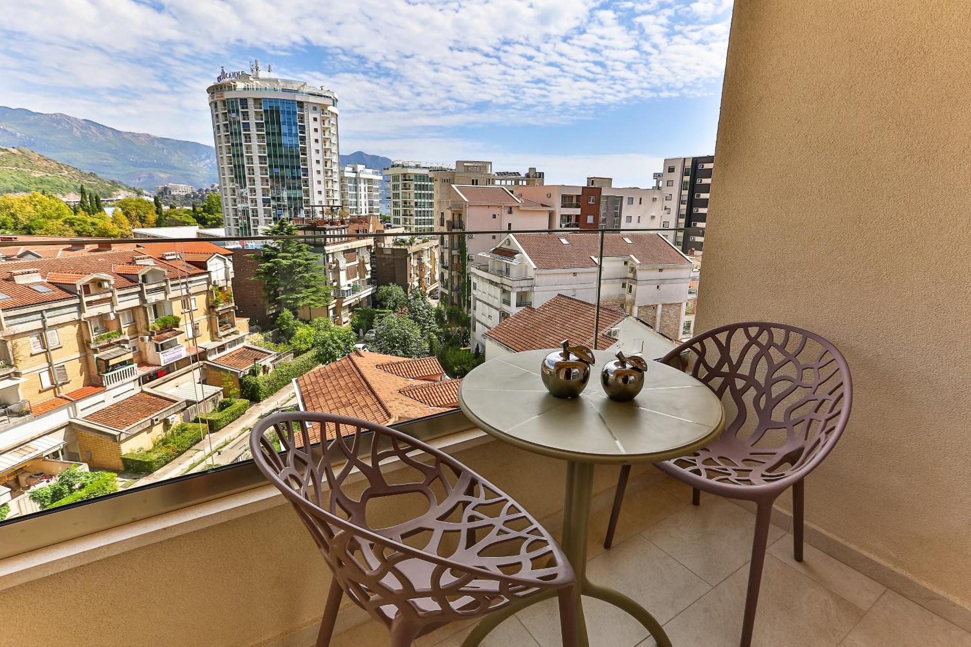 Montesun Boka Apartments บุดวา ภายนอก รูปภาพ